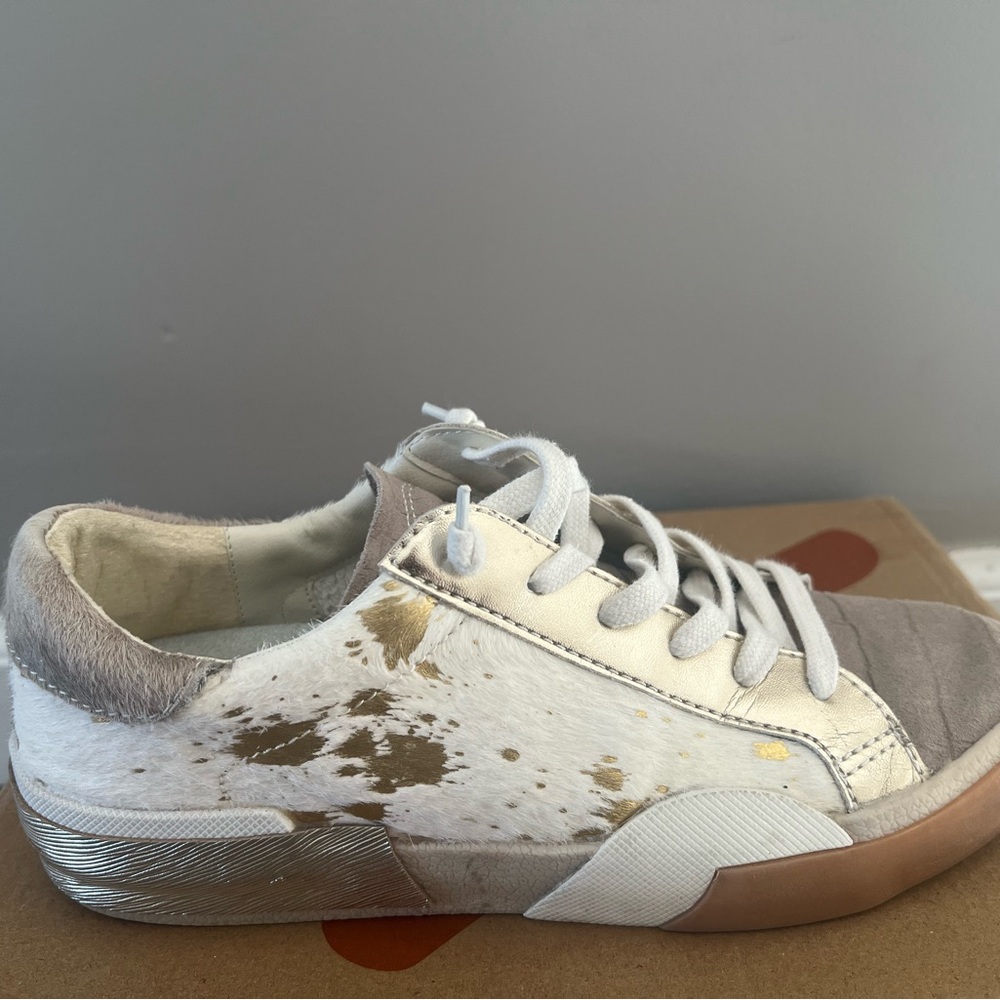 Dolce Vita Zina Sneaker